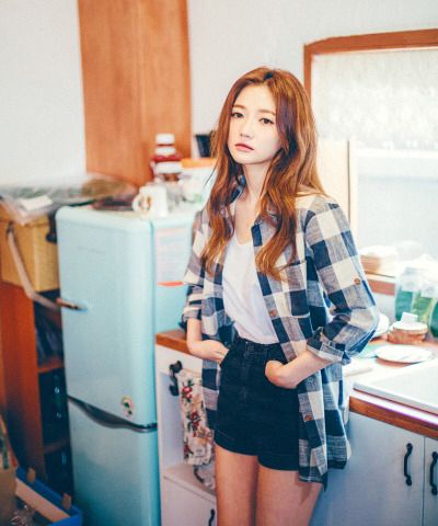 藍白穿搭　優雅 